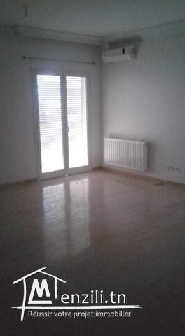 Très bel Appartement S+2 à VENDRE à La Soukra