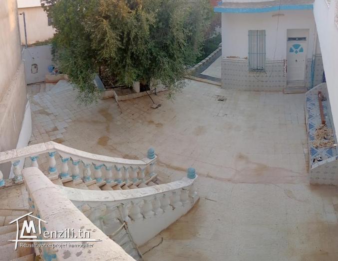 A vendre maison a la Manouba