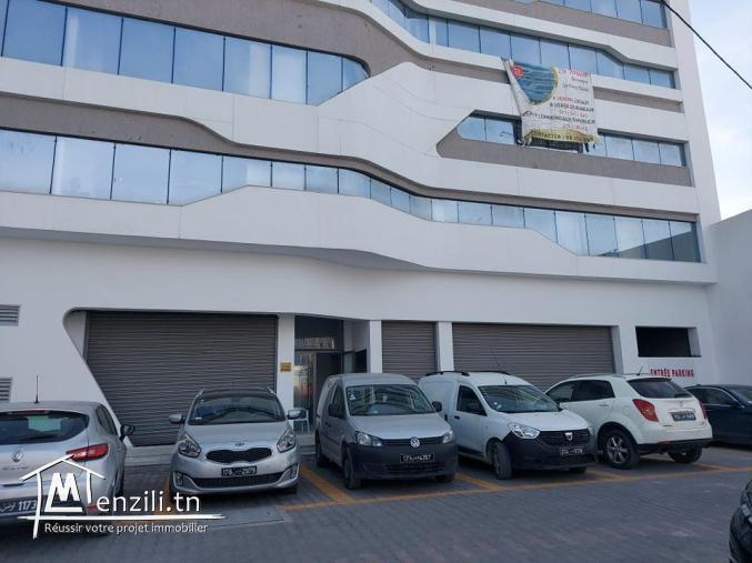 Mise en location de bureau S+1 Neuf haut standing avec place parking au sous sol