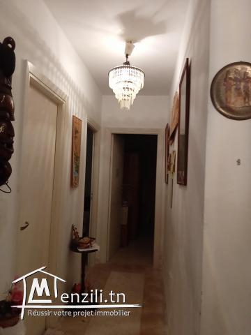 Appartement meublé à 450