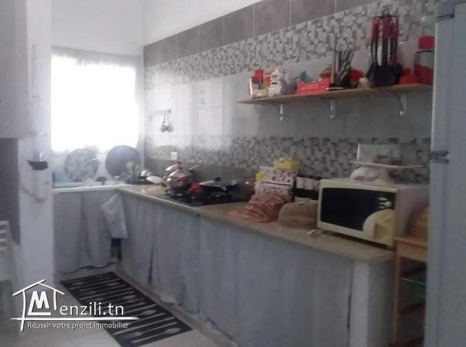 منزل و علوي للبيع