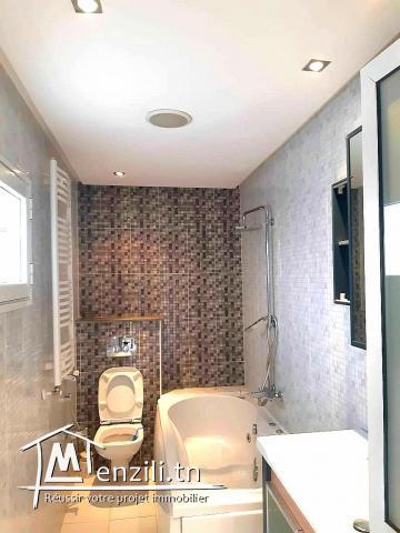 Opportunité à ne pas rater.appartement 210m vue mer a neapolis