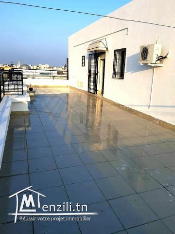 Opportunité à ne pas rater.appartement 210m vue mer a neapolis