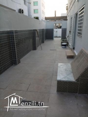 À louer sur avenue principale khereddine