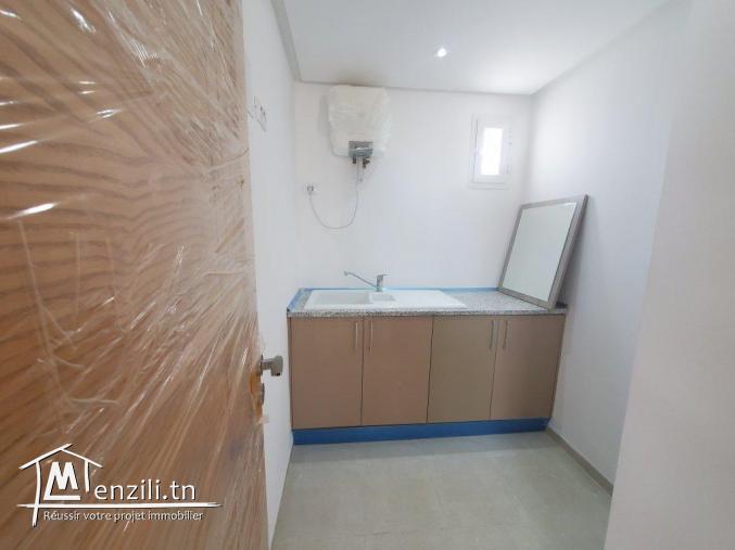 A vendre S+3 bureautique à Sousse