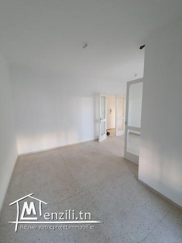 appartement S+3 complexe essaida 1er Etage