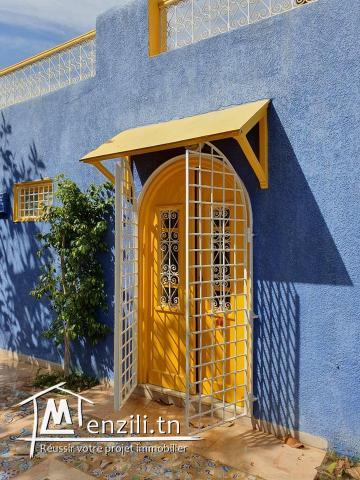 A Vendre ferme de 8 hectares avec piscine à Mornag