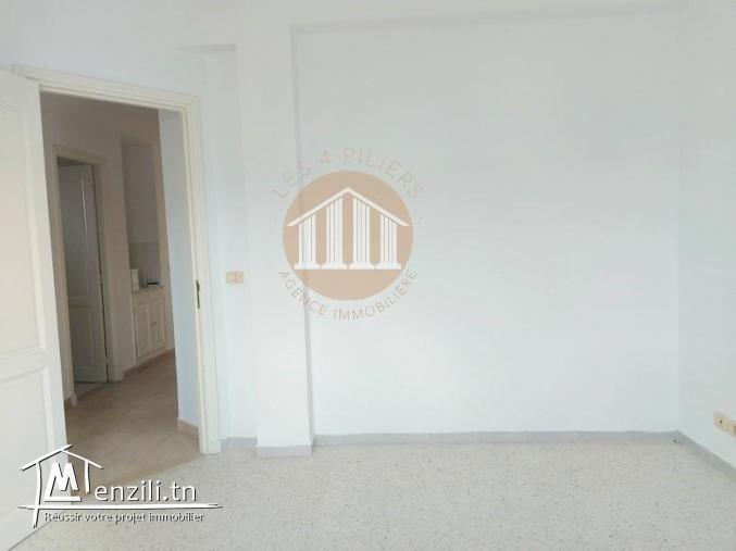 A LOUER - UN S+3 DE 160 M² A EZZAHRA