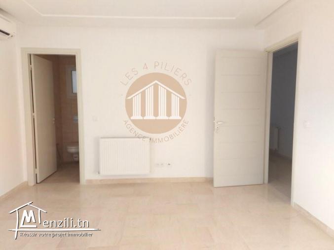 A louer un S3 sis a Boumhel