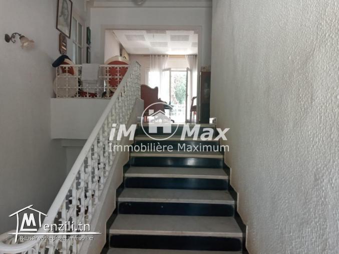 Ancienne villa à Carthage présidence à vendre