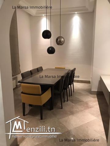 Un rez-de-chaussée s2 meublé avec jardin à Cité Les Pins