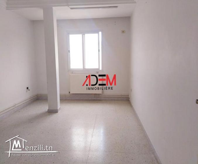 Spacieux appartement de type S2 a Khzema