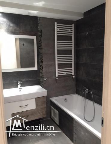 A vendre un appartement s+2 haut standing en première étage situé à soukra