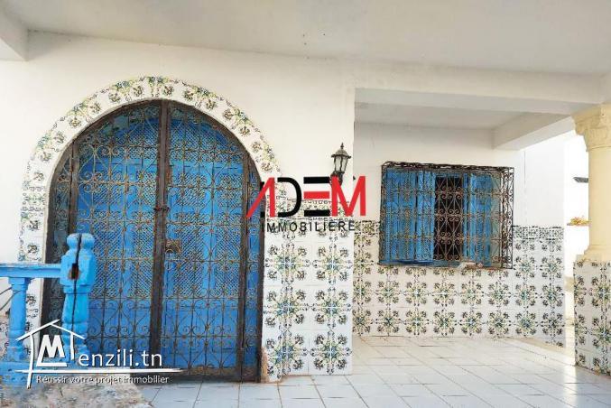 Villa style américain de 500 m2  prés de la mer avec garage