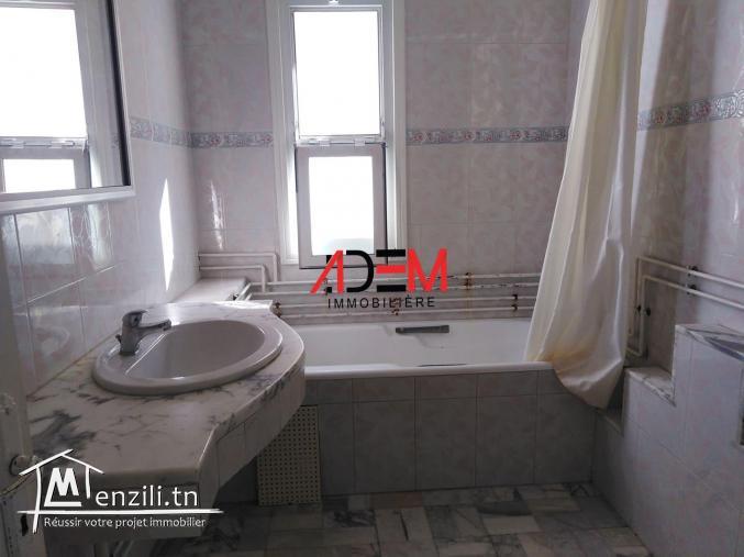 Etage de villa de type S3 avec garage