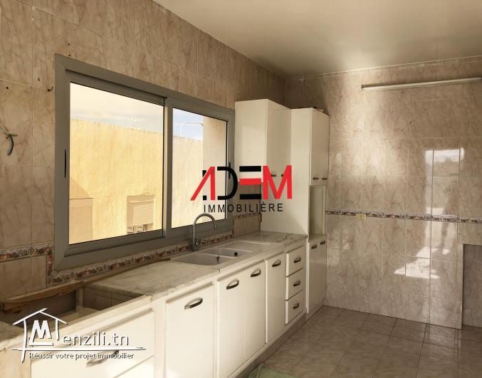 Etage de villa de type S3 avec garage