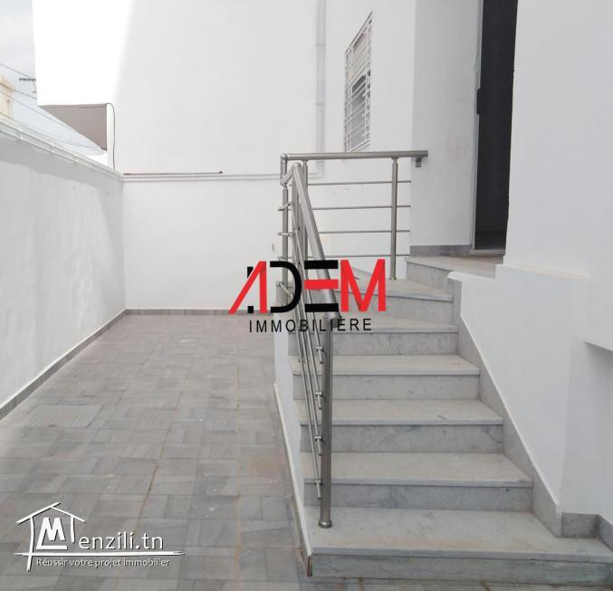 RDC de type S2 avec place parking sous sol