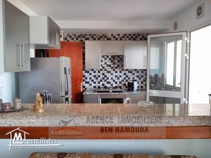 Appartement haut standing avec une vue sur