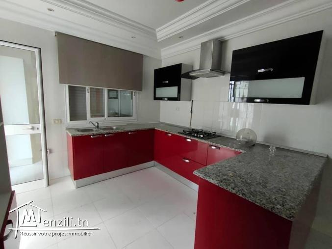 villa à Boumhel el Bassatine