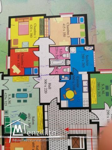 Bel appartement S+3 cité ennaser 1