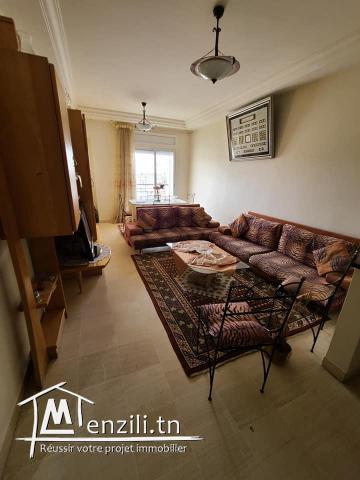 A vendre un appartement S+3 à cité el wahat