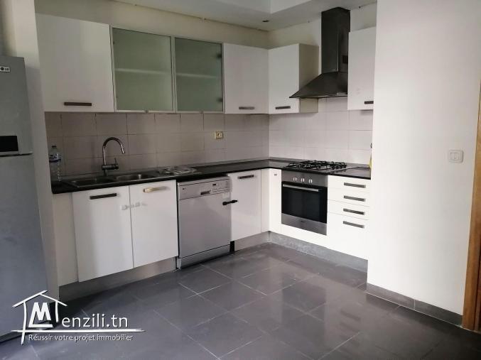 A louer Un RDC avec grand jardin au lac 2