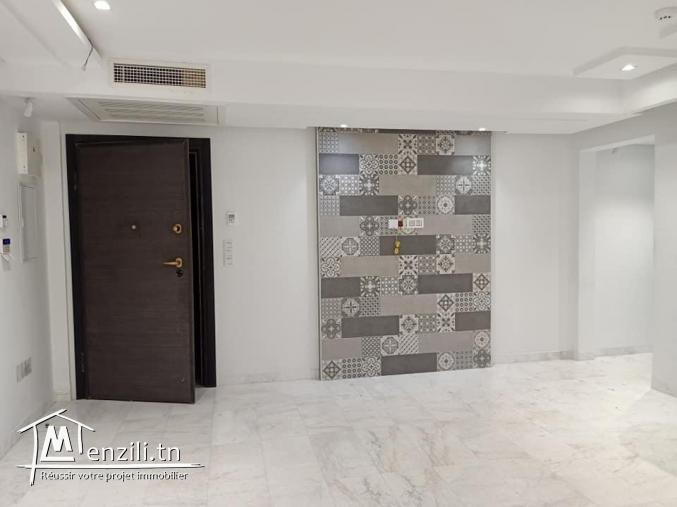 Luxueux S+1 neuf à Ennasr 2