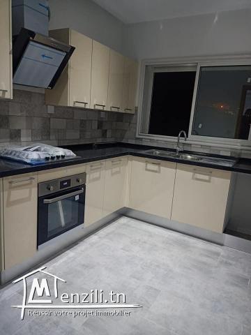 Luxueux S+2 Jamais Habité à Ennasr 2