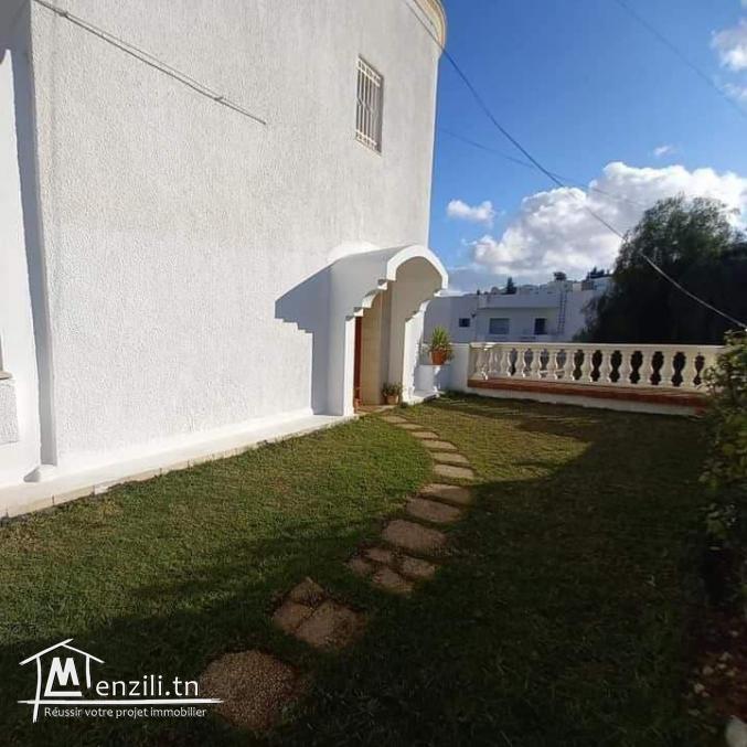 Etage de Villa Meublé à Menzah 9A