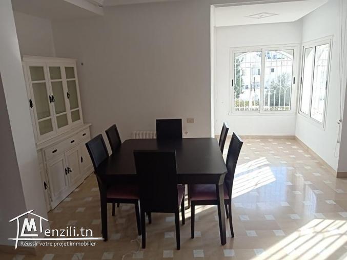 Etage de Villa Meublé à Menzah 9A