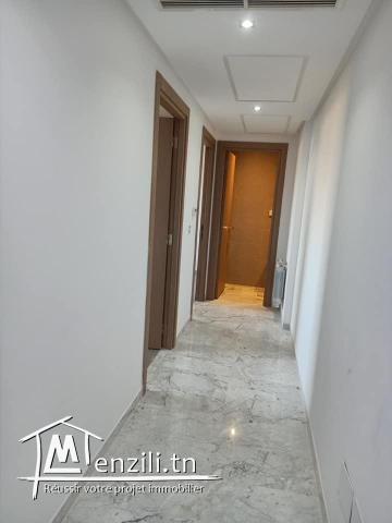 1 100 DT Luxueux S+2 Tout Neuf à Ennasr 2