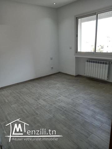 S+2 tout neuf jamais habité à Ennasr 2