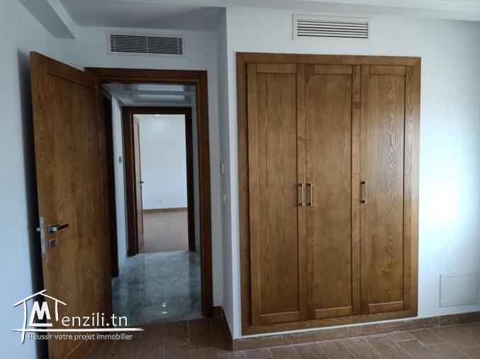 uxueux S+2 Jamais Habité à Menzah 9C