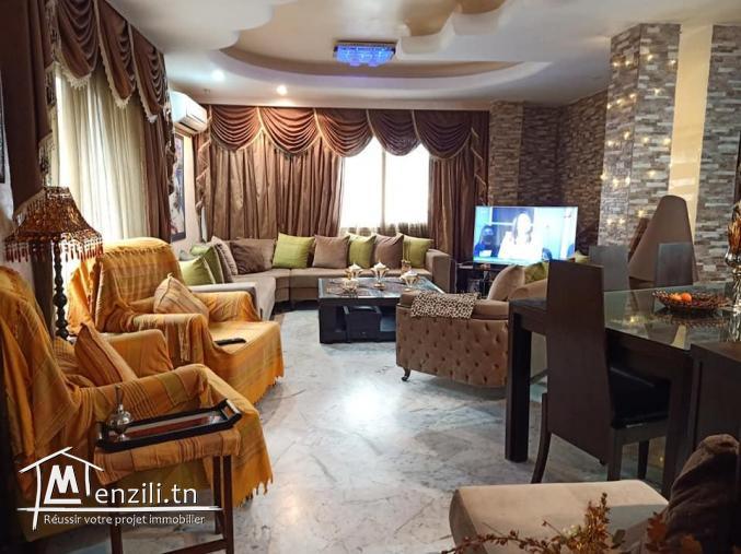 Duplex S+3 avec entrée indépendante et jardin privatif à Soukra