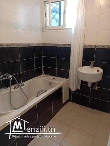 une petite maisonette à nasser 2