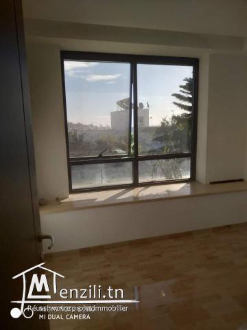 bureau tt neuf s+2 à menzah 5