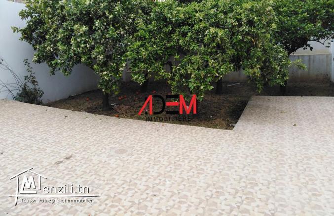 Villa indépendante de 500m² avec jardin et garage