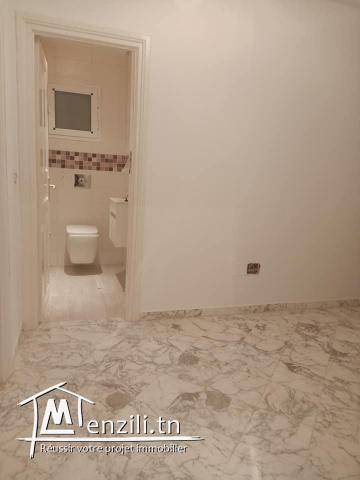 vente d'un Appartement S+4