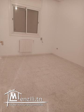 vente d'un Appartement S+4