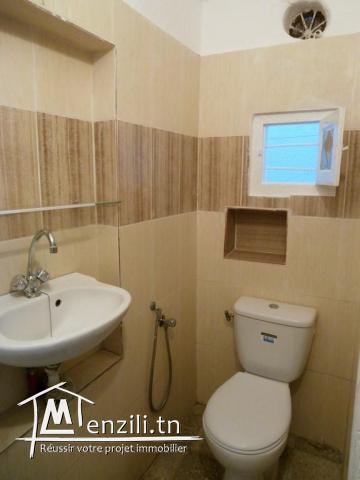 Appartement dans quartier résidentiel-Boukornine