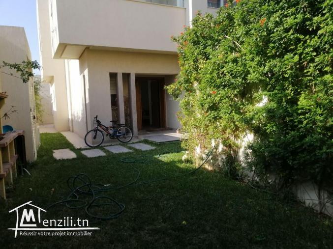 la Soukra Choutrana 2 Villa S+4 standing  Moderne grand Jardin