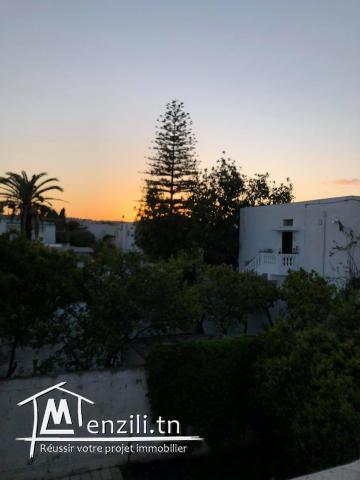 Etage de Villa à Menzah 5 180 m2