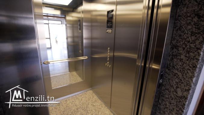 A VENDRE un Appartement S+1/S+2 Neuf HAUT STANDING Cité Manar ,Kairouan