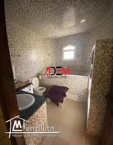 Joli RDC prés de la mer richement meublé