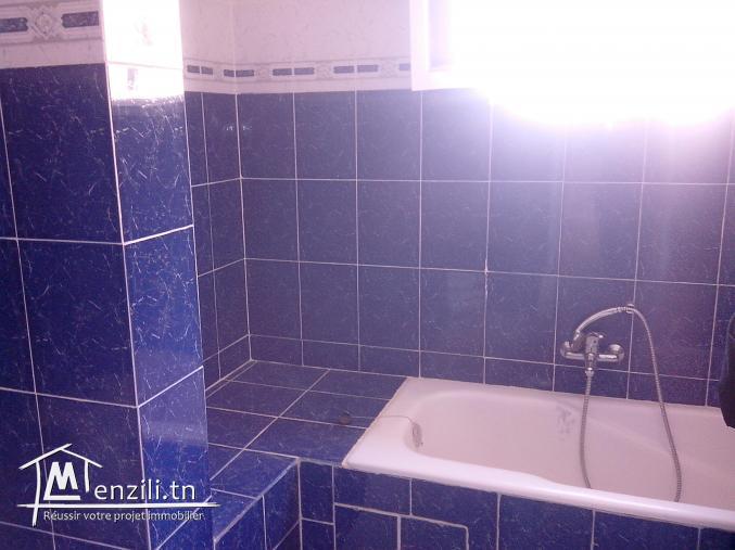 Villa 1er Etage  en face de la cité ben Mahmoud
