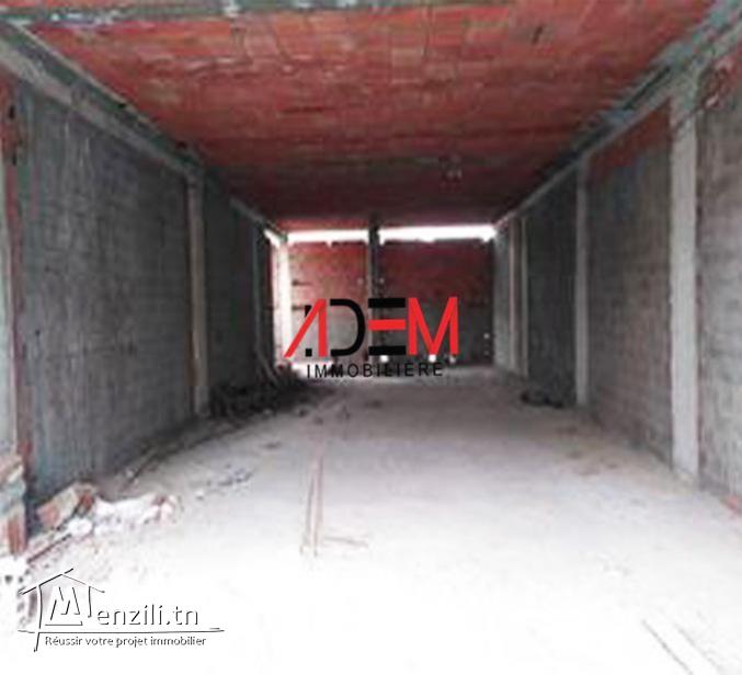 Local commercial de 240m² sur deux niveaux