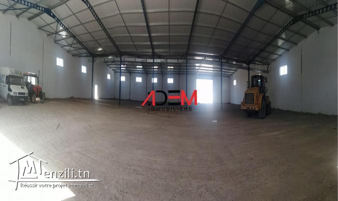 Dépôt Usine de 4000m² dans une zone industrielle