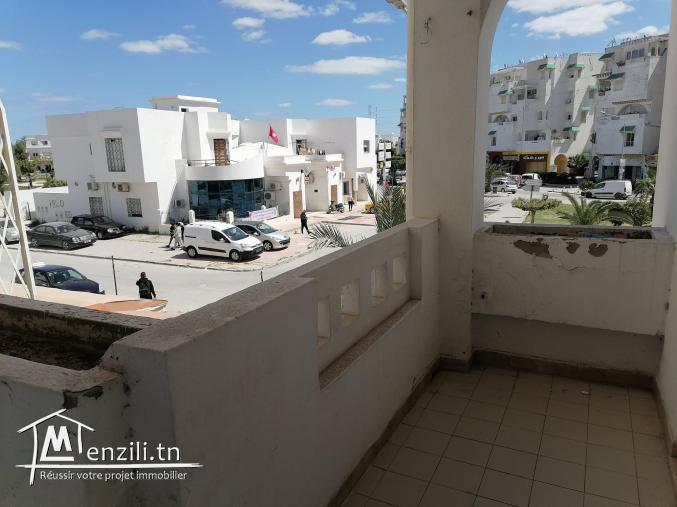 a louer s+3 cité hedi nouira ariana