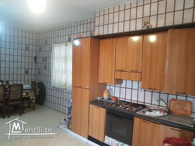 Villa , 3 appartements et un studio