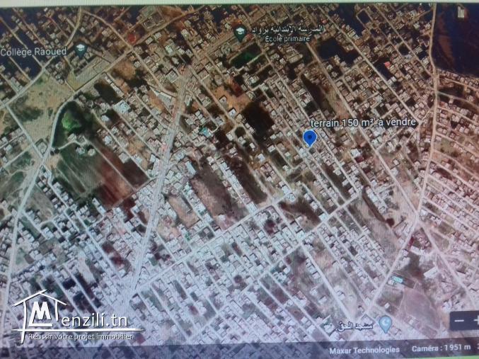 Terrain a raoued pré de la poste et Ecole primair